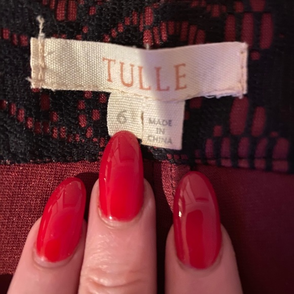 Tulle lace overlay black and red pants size 6 - Picture 8 of 10